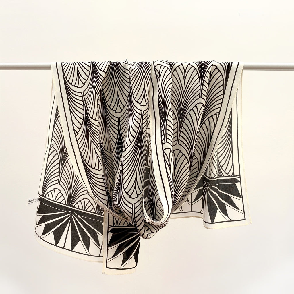 Lightweight Oblong Silk Scarf 35x150