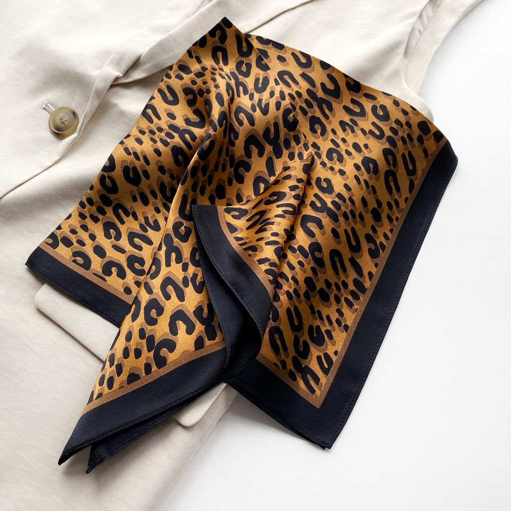 Leopard print silk bandana scarf - Brown & Black