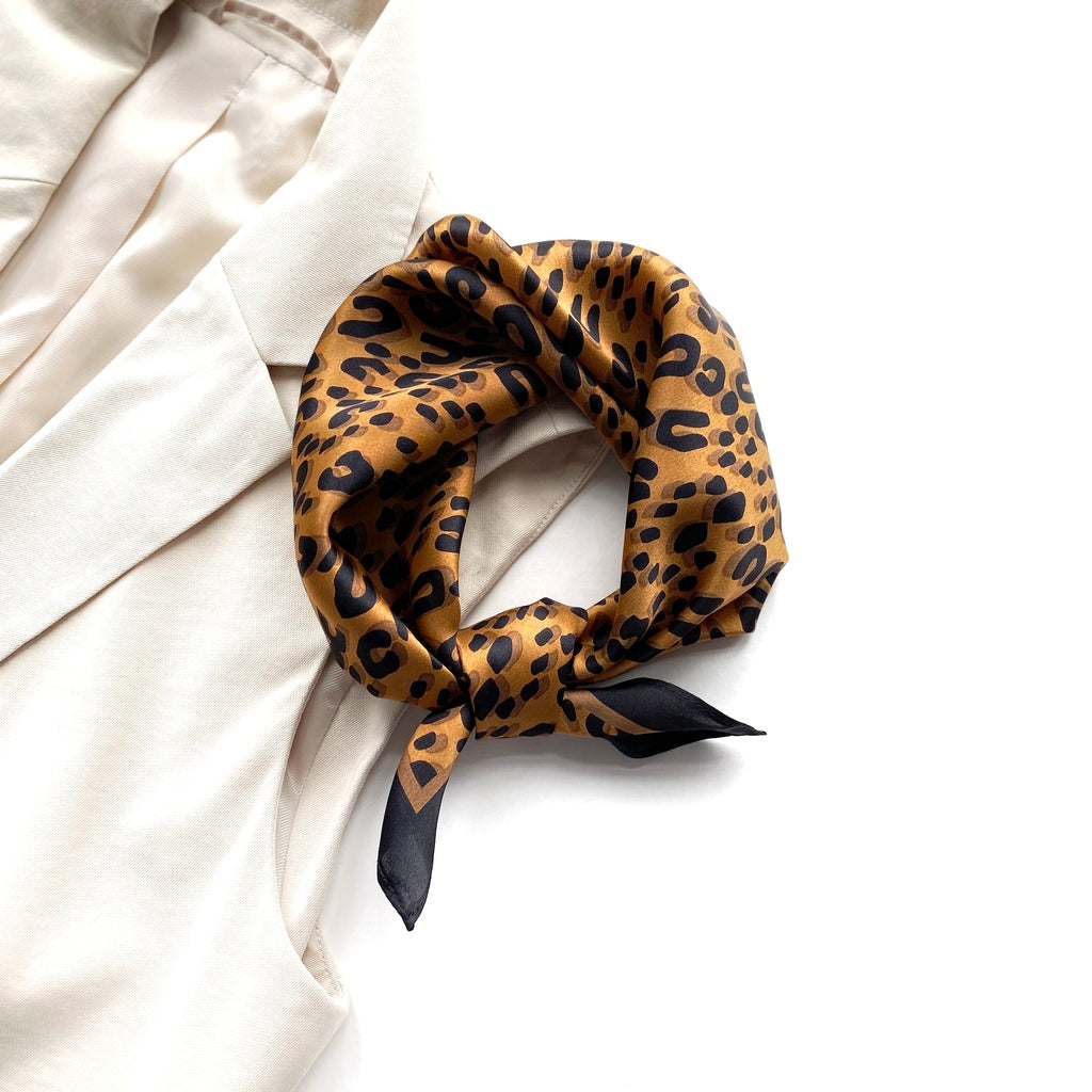 Leopard print silk bandana scarf - Brown & Black