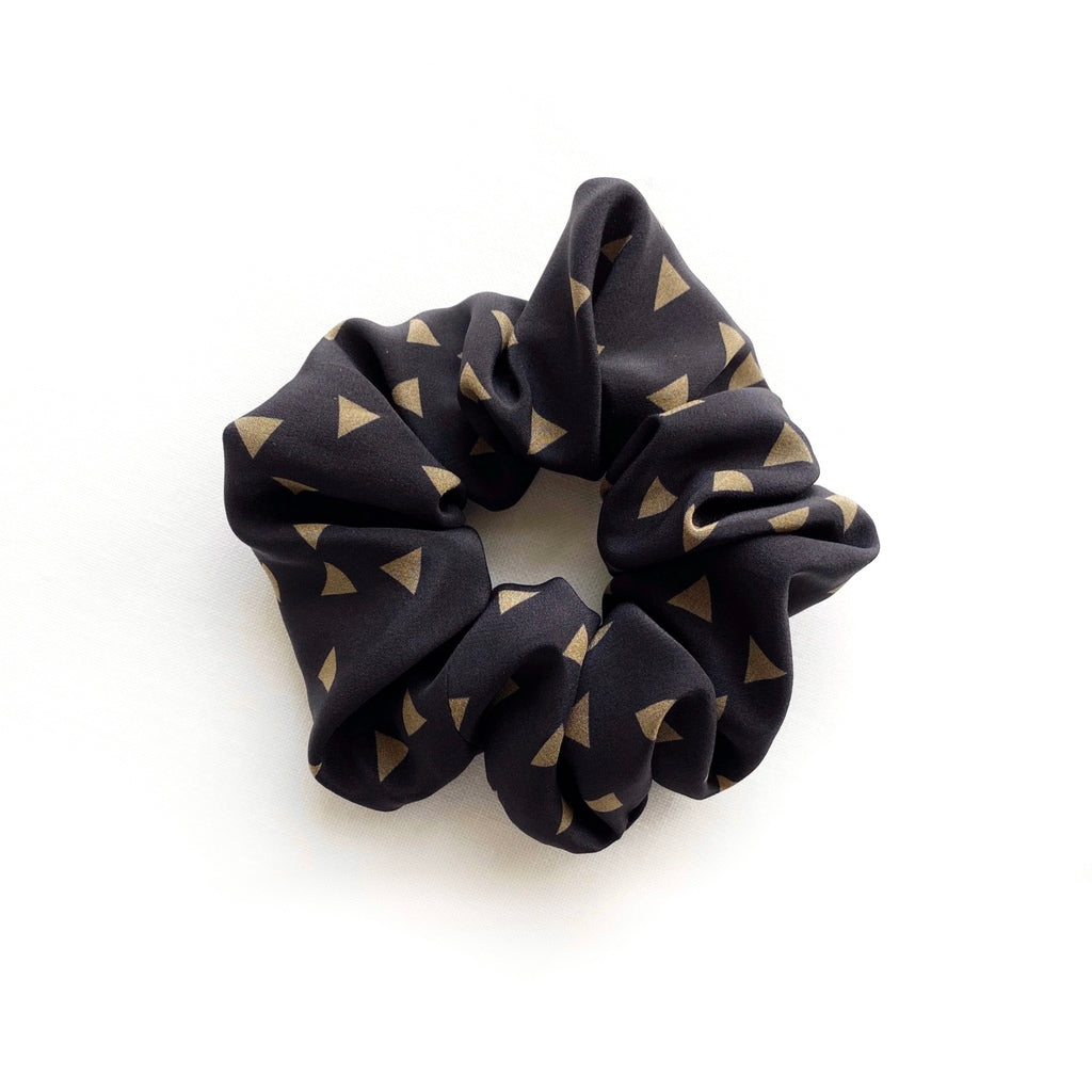 Geometric print silk scrunchie