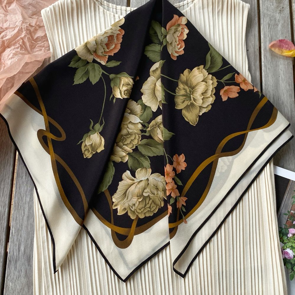 Rose Floral Mulberry Silk Crepe-de-Chine Scarf (65cm) - Black