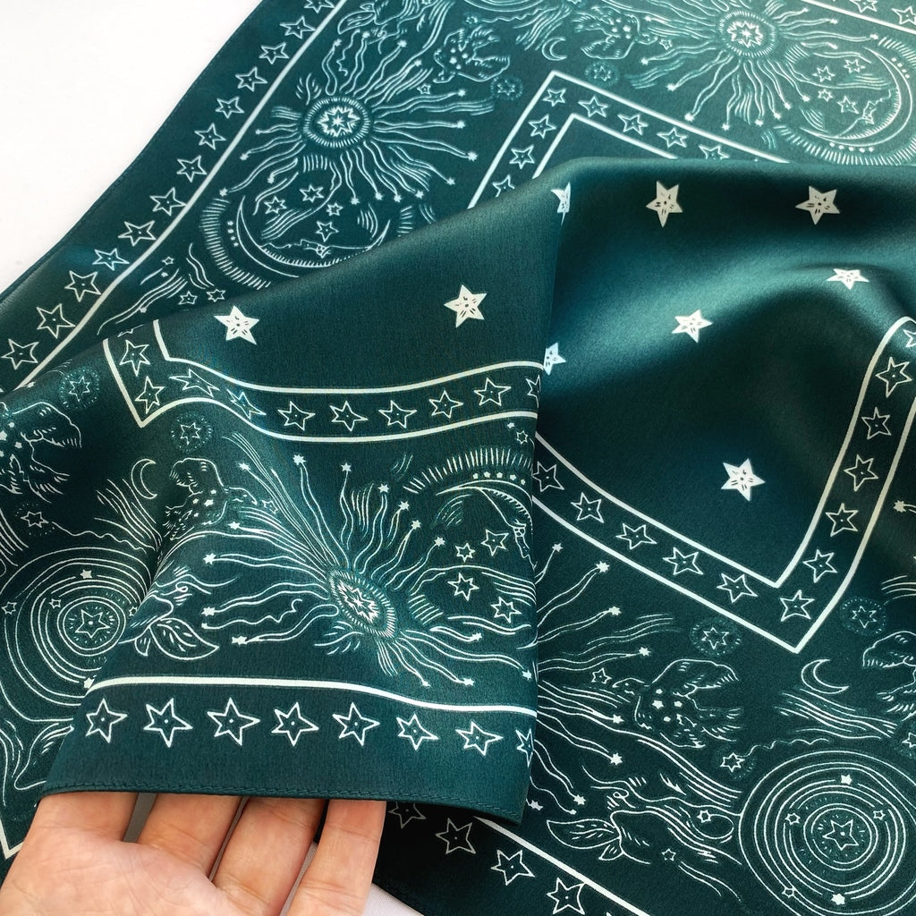 Stars print silk scarf - Emerald Green