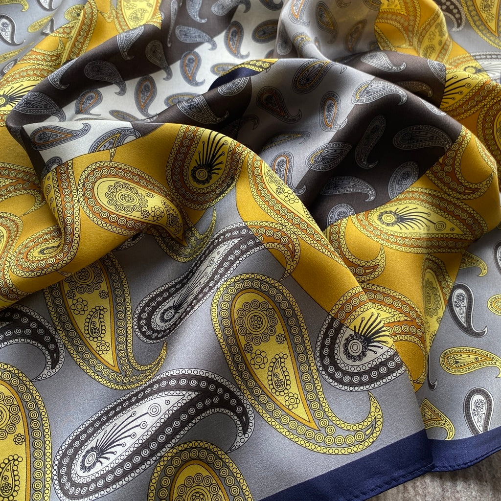 Paisley print silk scarf - Yellow Grey